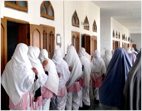 Jamia Islamia Lil Banat High School